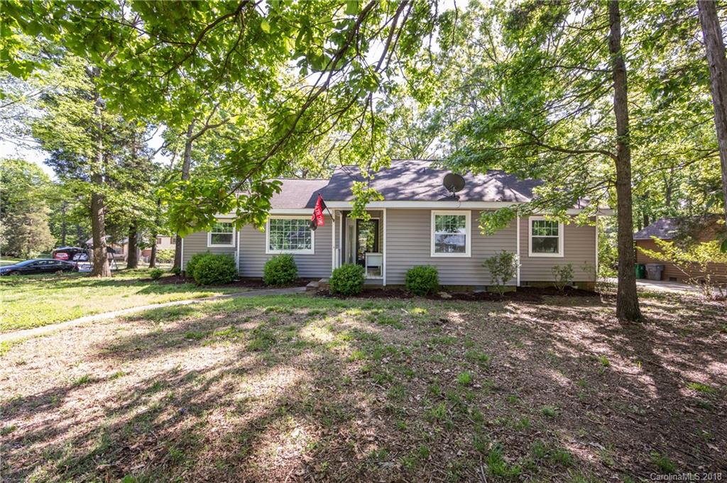 11026 Painted Tree Road Charlotte, NC 28226 - Photo 2 of 19 Gallery Image 2