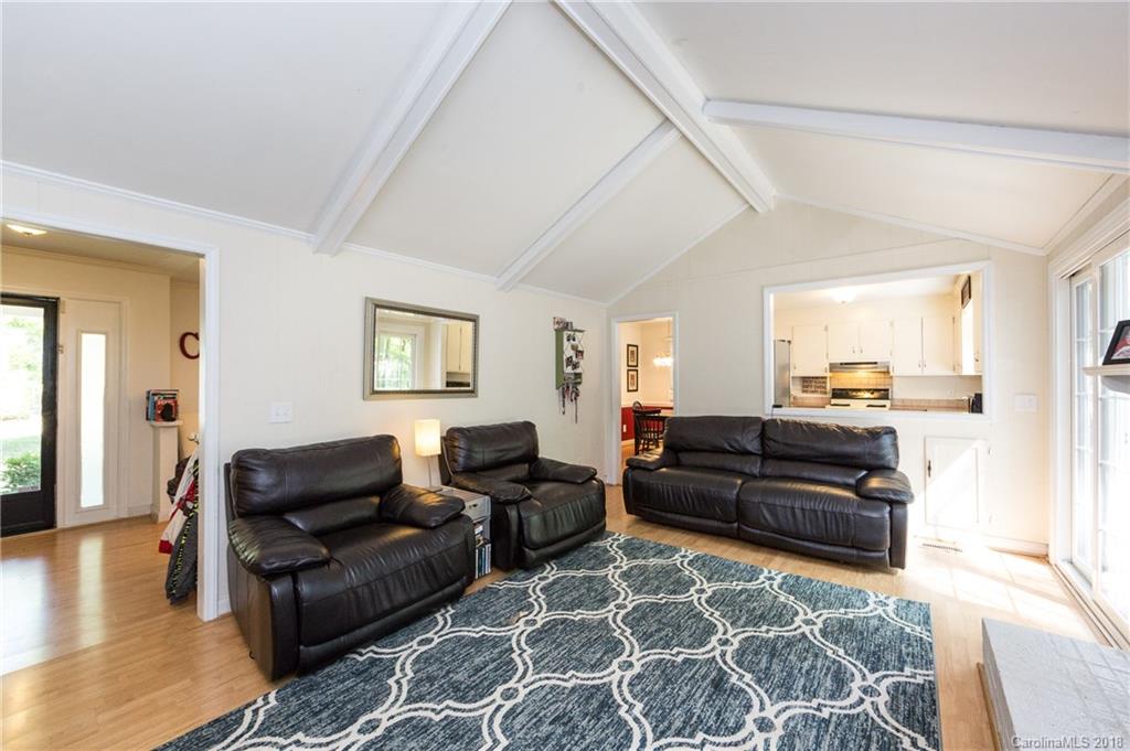 11026 Painted Tree Road Charlotte, NC 28226 - Photo 7 of 19 Gallery Image 7