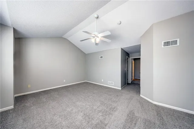 $352,500 | 9207 Boehm Drive, Lenexa, KS 66219