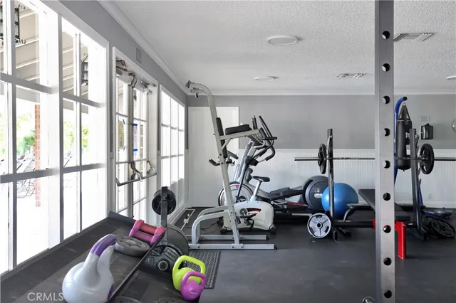 $695,000 | 22081 Caminito Amor, Laguna Hills, CA 92653