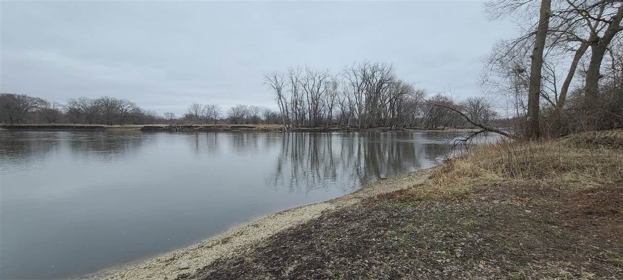 8140 Buck Ridge Road Cedar Falls, IA 50613 - Photo 6 of 27 Gallery Image 6
