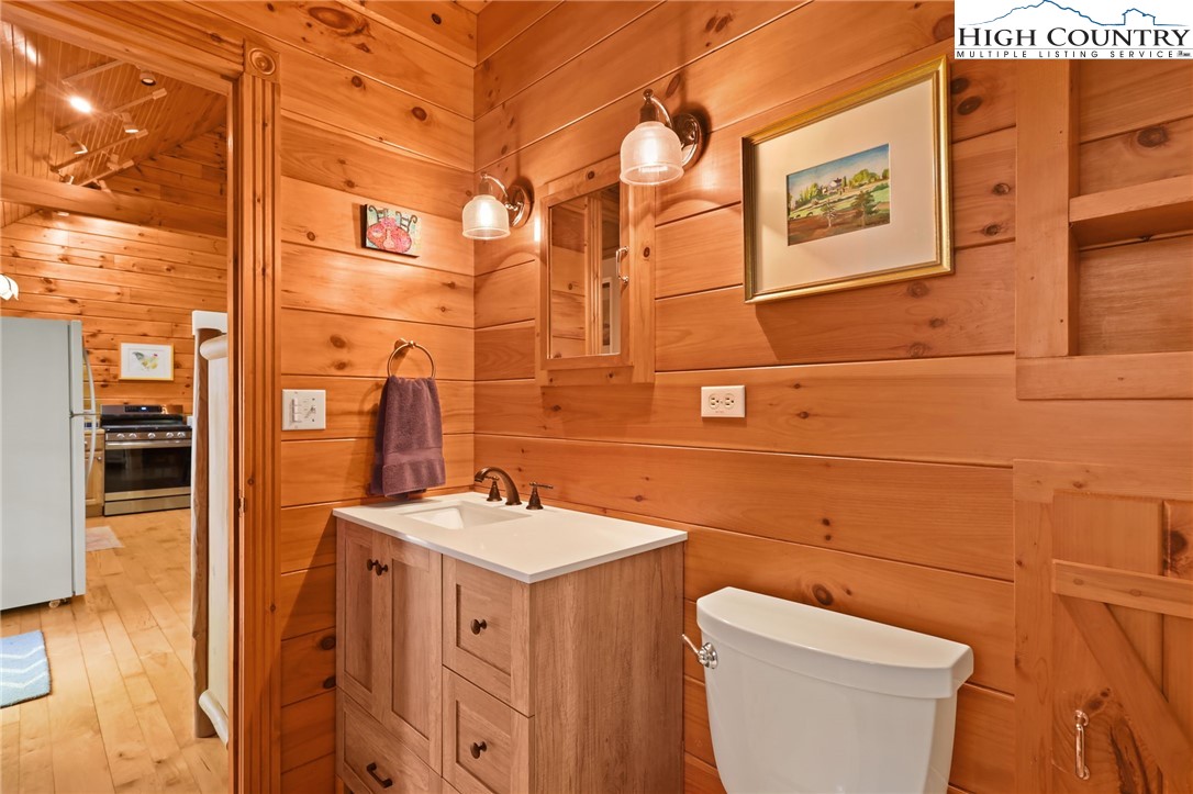 151 Cascade Drive Purlear, NC 28665 - Photo 17 of 46