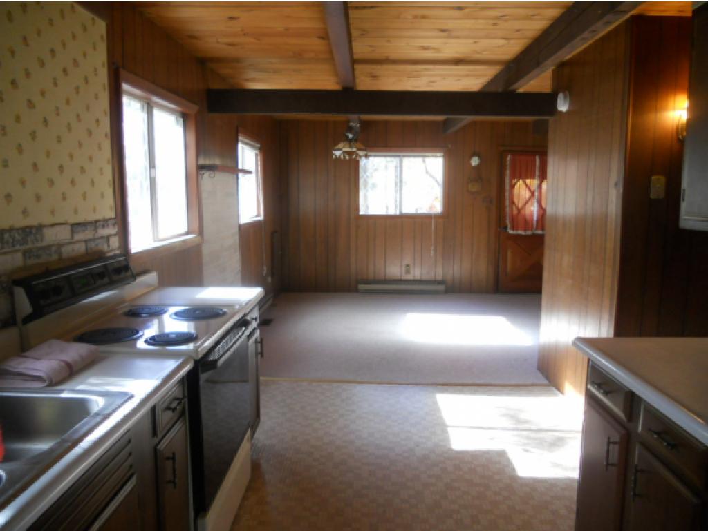 13 Autumn Road Hillsborough, NH 03244 - Photo 4 of 18 Gallery Image 4