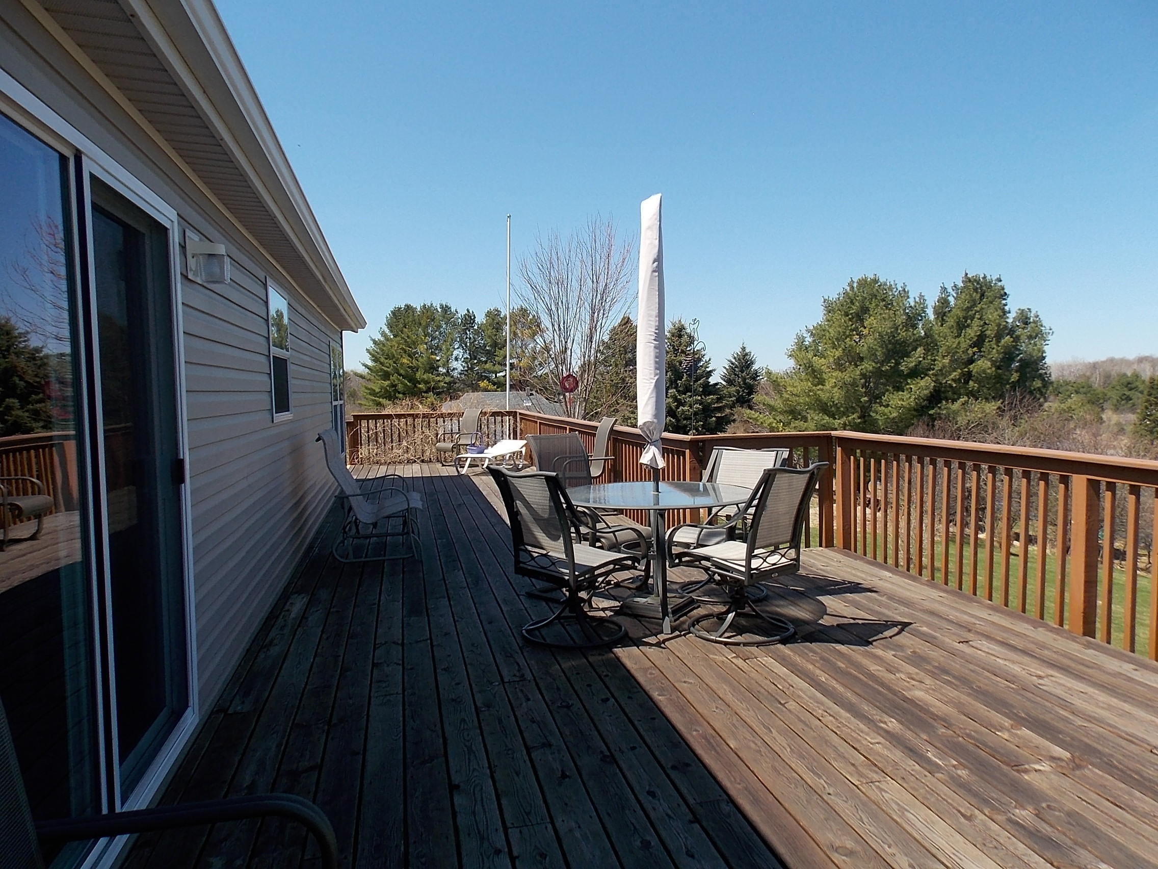 4916 Reflections Drive Cheboygan, MI 49721 - Photo 40 of 42 Gallery Image 40