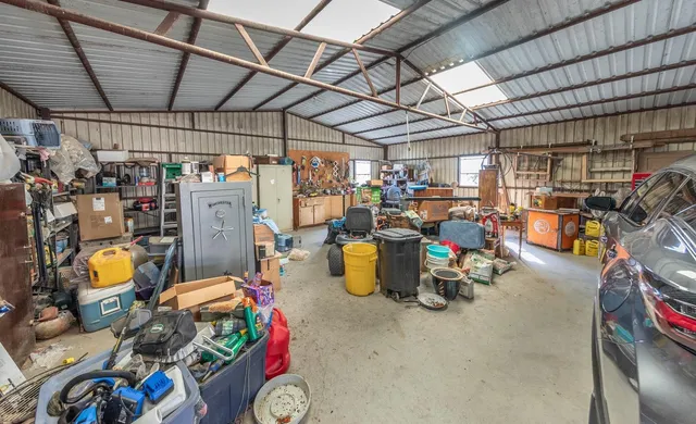 a view of a yard with a house