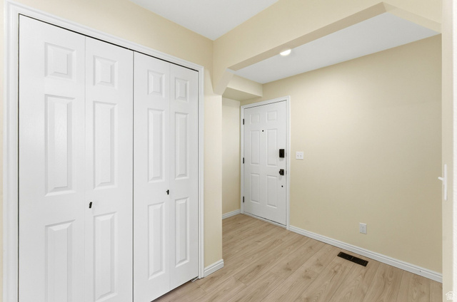 1041 West Grindelwald Court, Unit R5 Midway, UT 84049 - Photo 13 of 44 practical entry space designed for easy organization and a smooth transition into the home.