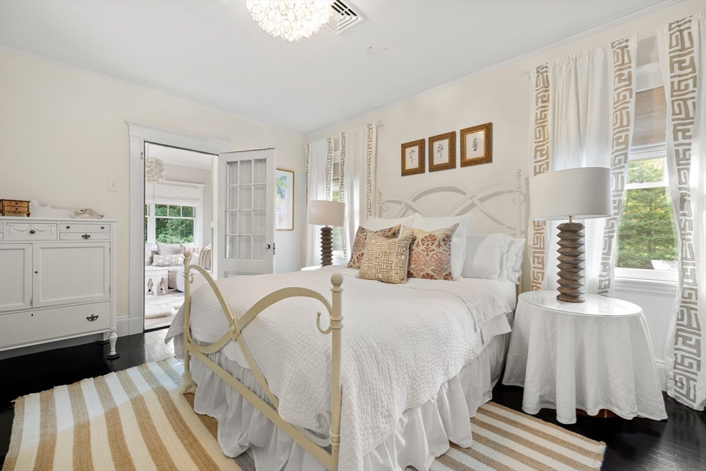 133 Abbott Road Wellesley, MA 02481 - Photo 27 of 42