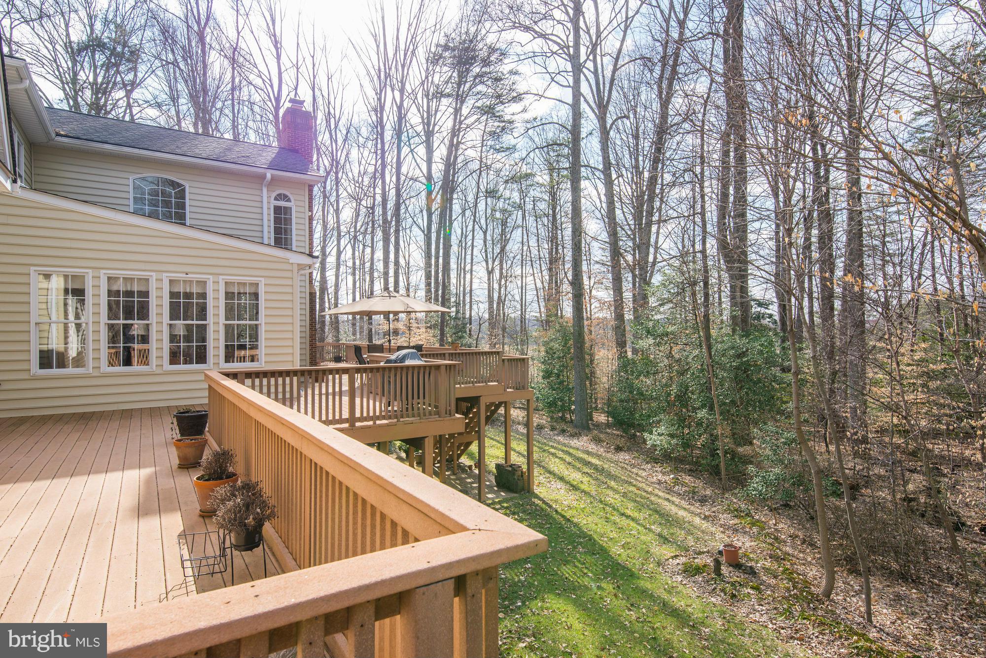 11634 Chapel Road Clifton, VA 20124 - Photo 27 of 30 Exterior (Rear)