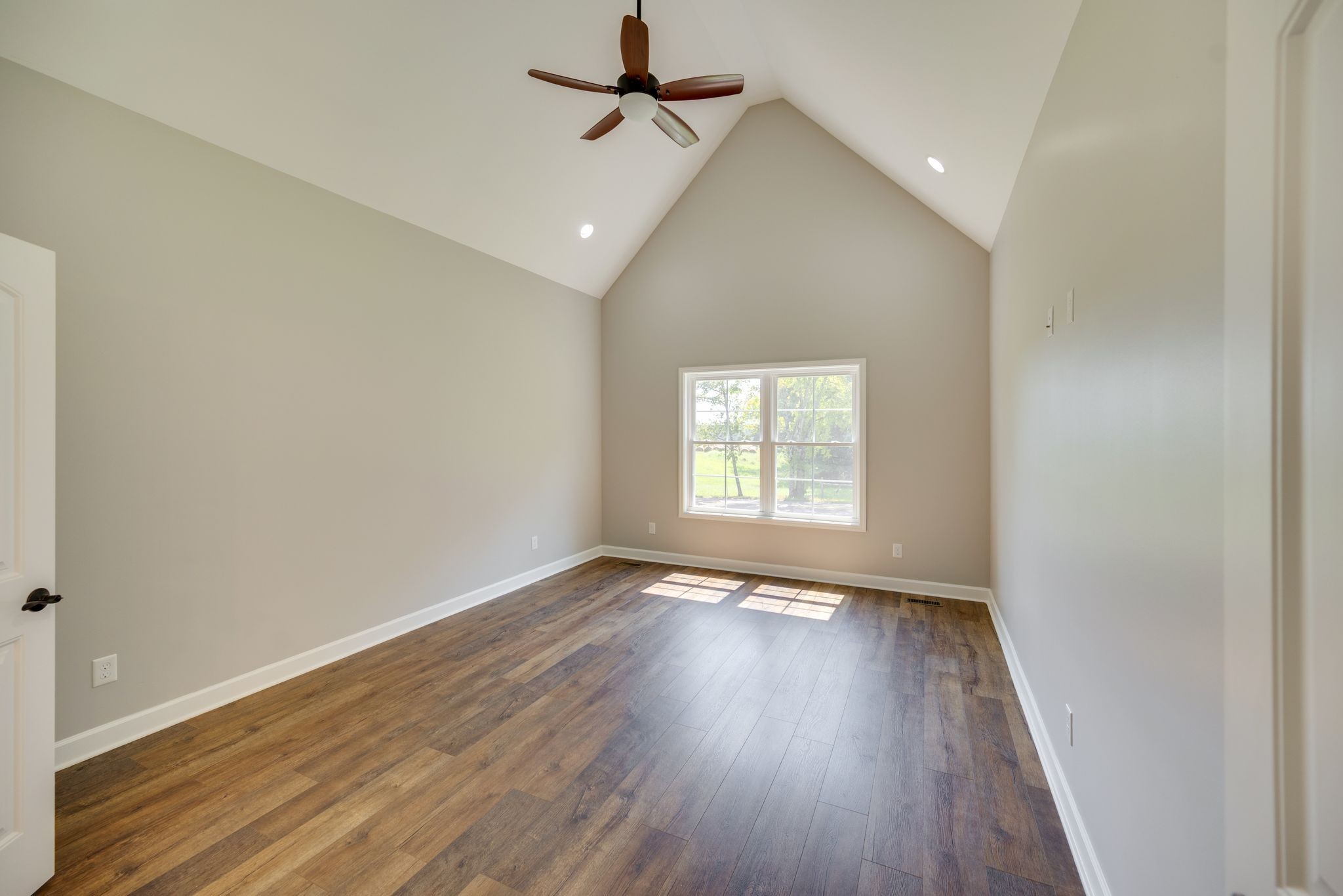 1624 Porter Road Burns, TN 37029 - Photo 16 of 35 Gallery Image 16