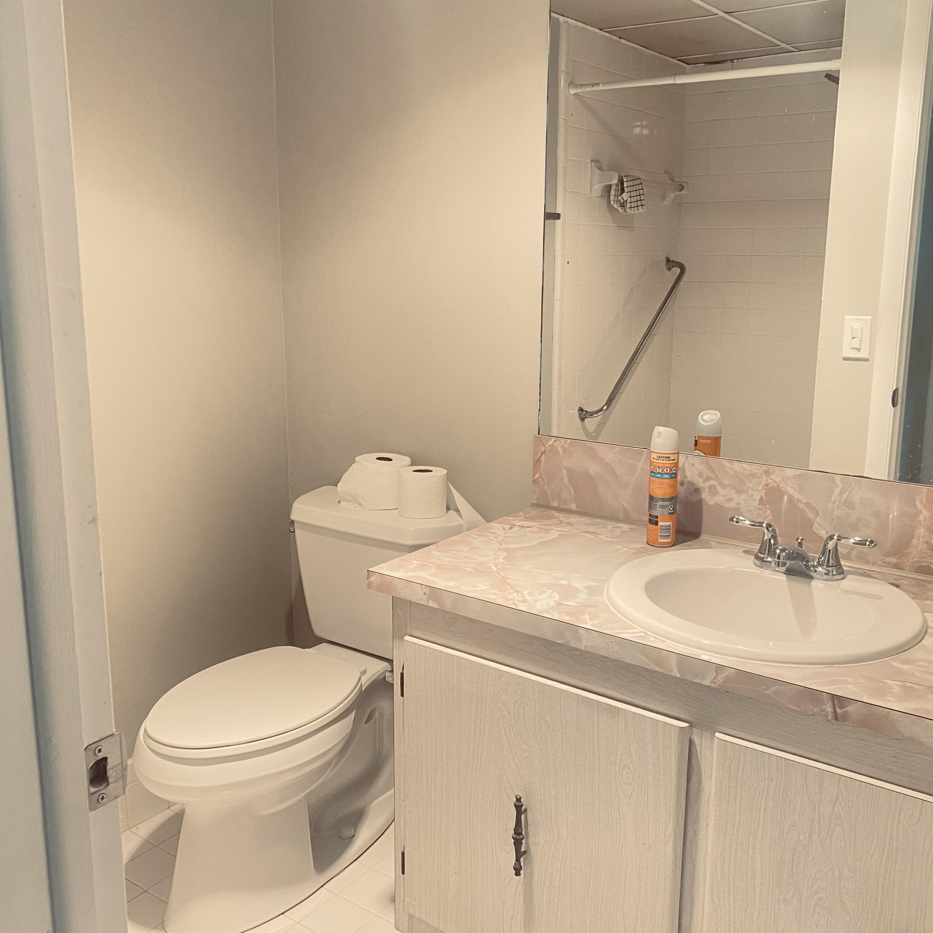 177 Delray Beach, FL 33484 - Photo 11 of 29 Master bathroom