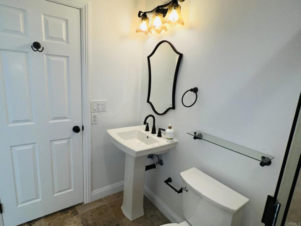 1420 Tres Hermanas Way Encinitas, CA 92024 - Photo 28 of 65