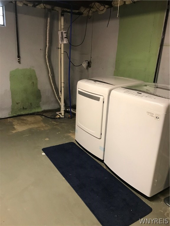 33 Anthony Drive Lancaster, NY 14043 - Photo 19 of 22 washer and dryer included