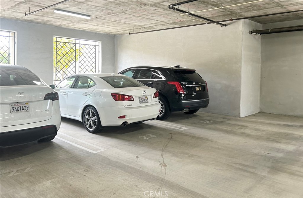 2870 Wagon Wheel Road, Unit 304 Oxnard, CA 93036 - Photo 18 of 31 Garage Parking (2 Spots)