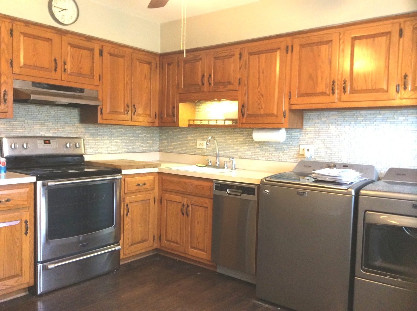 10309 Barnard Drive Chicago Ridge, IL 60415 - Photo 14 of 33 Gallery Image 14