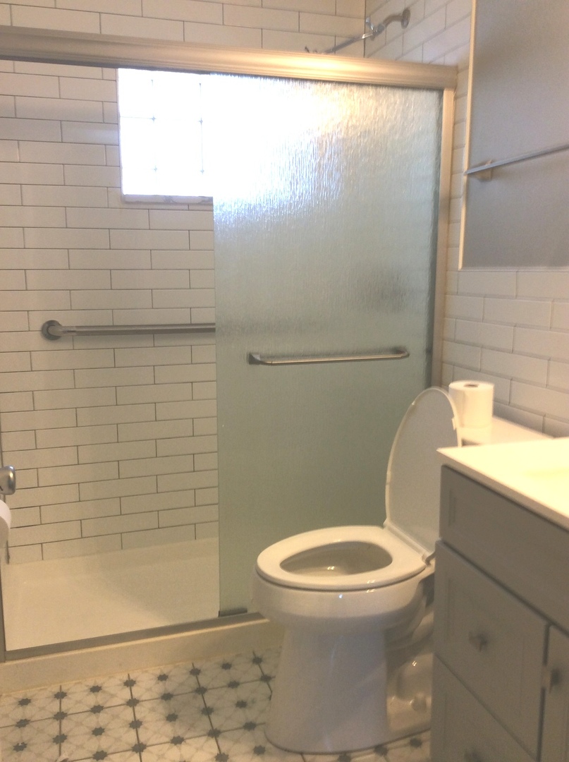 10309 Barnard Drive Chicago Ridge, IL 60415 - Photo 17 of 33 Gallery Image 17