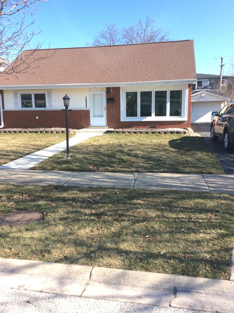 10309 Barnard Drive Chicago Ridge, IL 60415 - Photo 2 of 33 Gallery Image 2