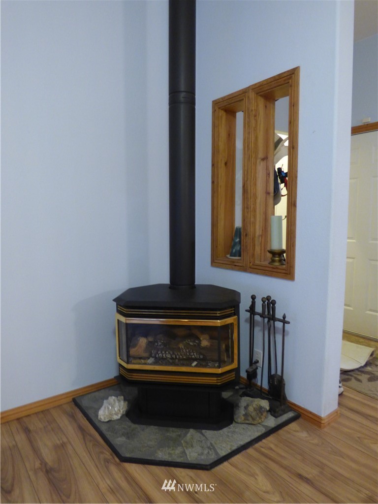 282 Rhododendron Drive Sequim, WA 98382 - Photo 8 of 25 Gallery Image 8