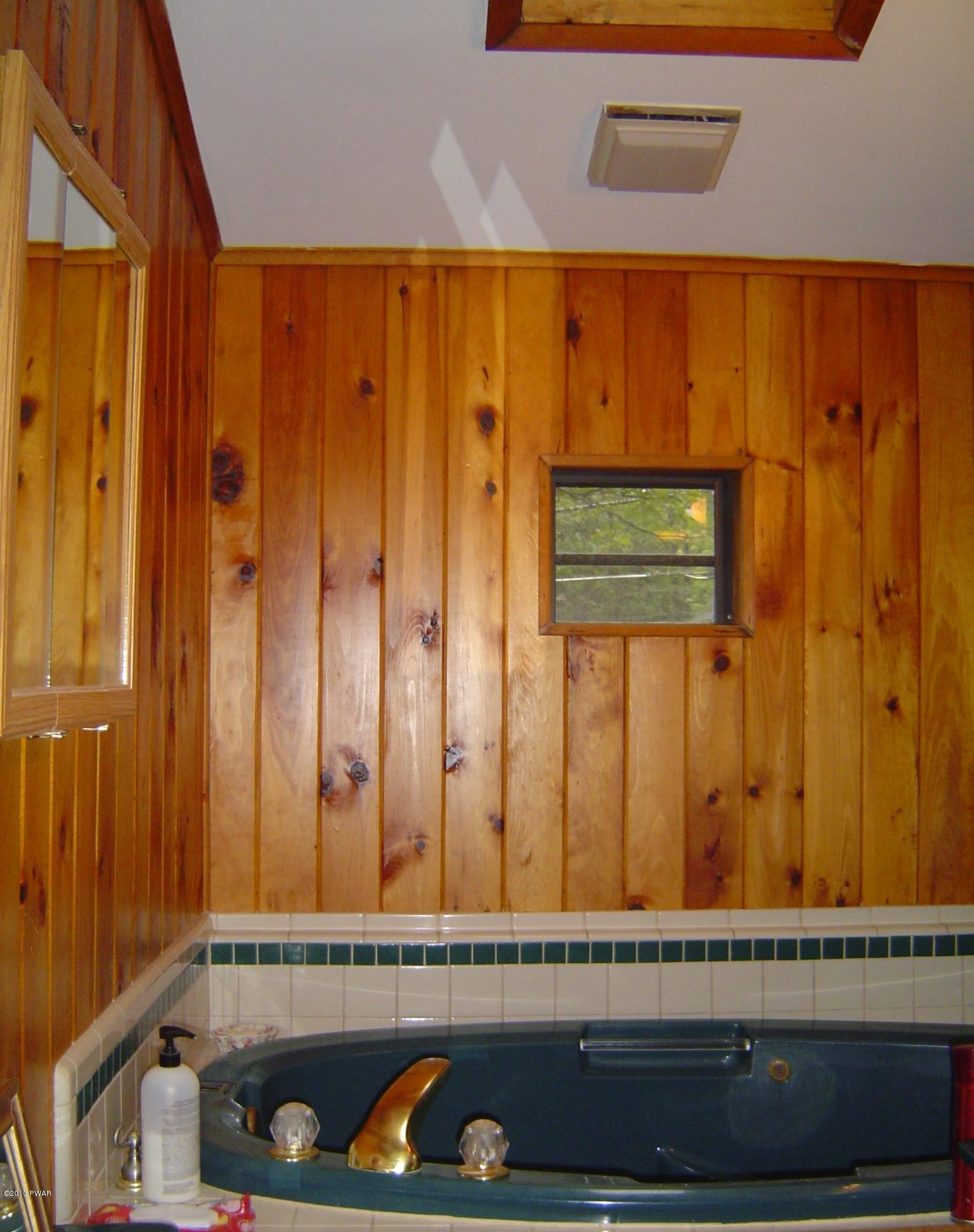124 Ridge Drive Milford, PA 18337 - Photo 12 of 22