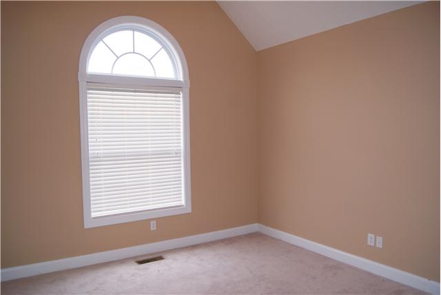 4808 Somerville Road Cross Plains, TN 37049 - Photo 12 of 18 an empty room with a window