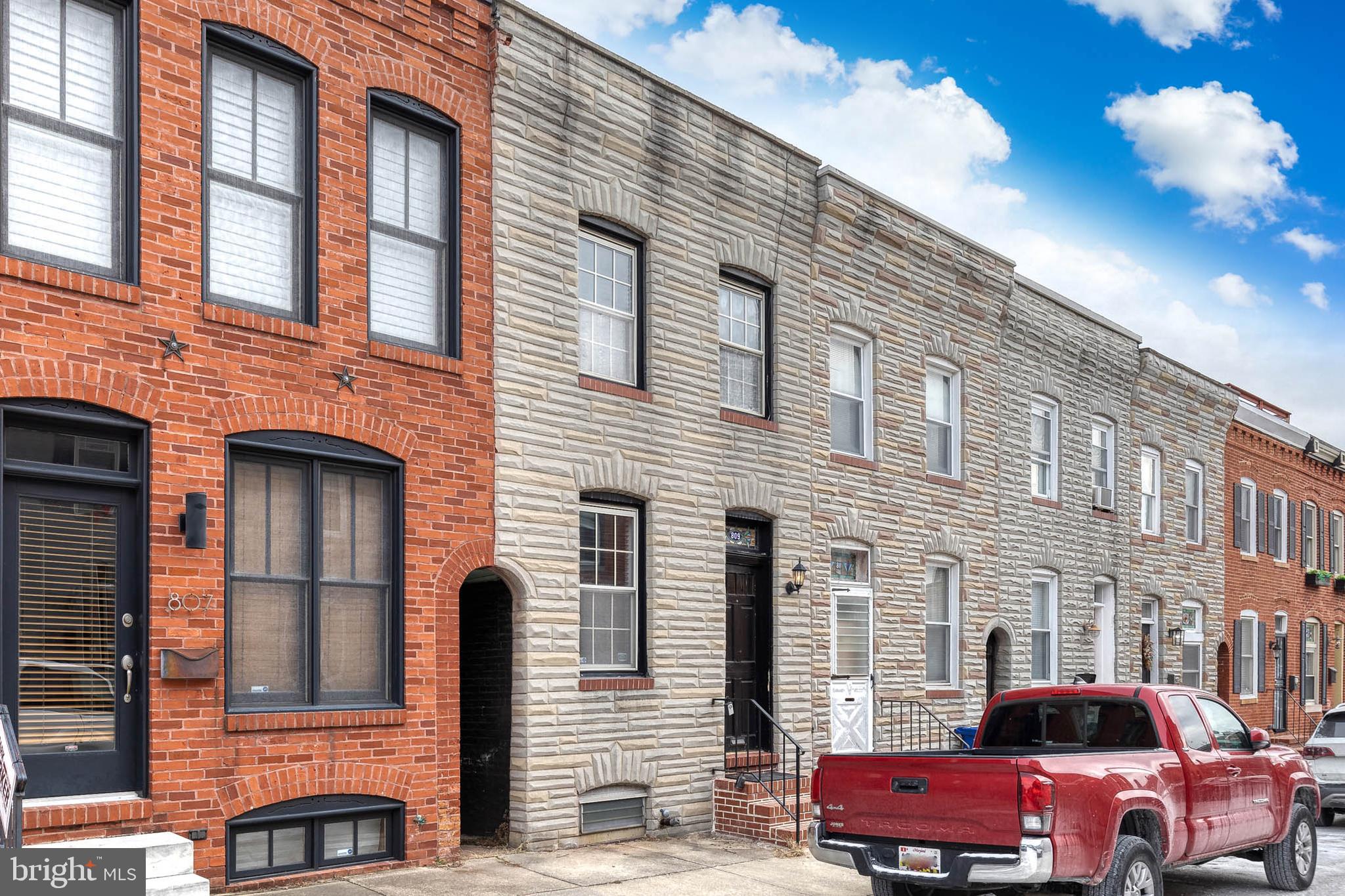 809 South Glover Street Baltimore, MD 21224 - Photo 2 of 12