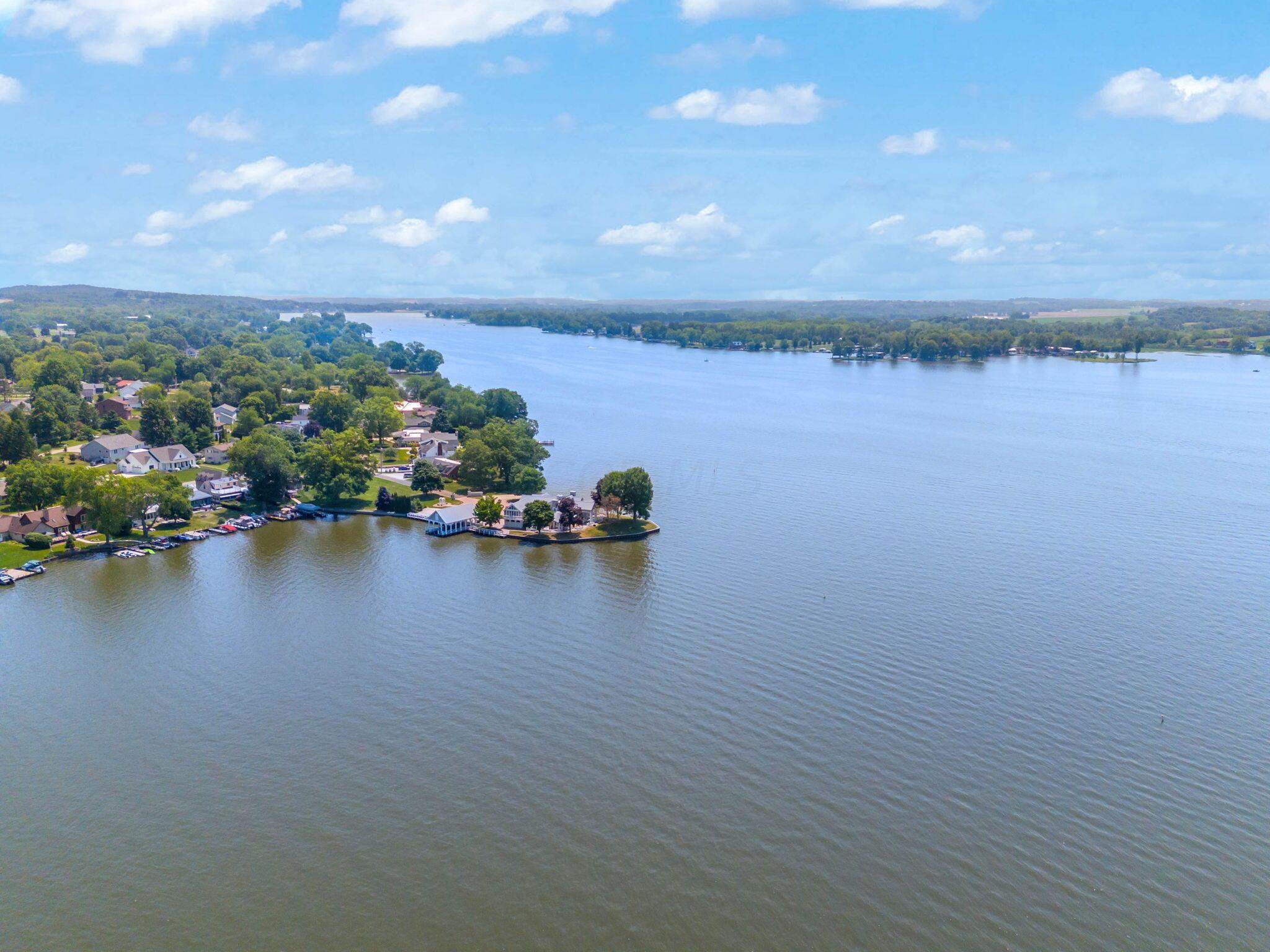 4401 Hunts Landing Road, Unit 404 Hebron, OH 43025 - Photo 50 of 56 51-web-or-mls-DJI_20240617124526_0487_D