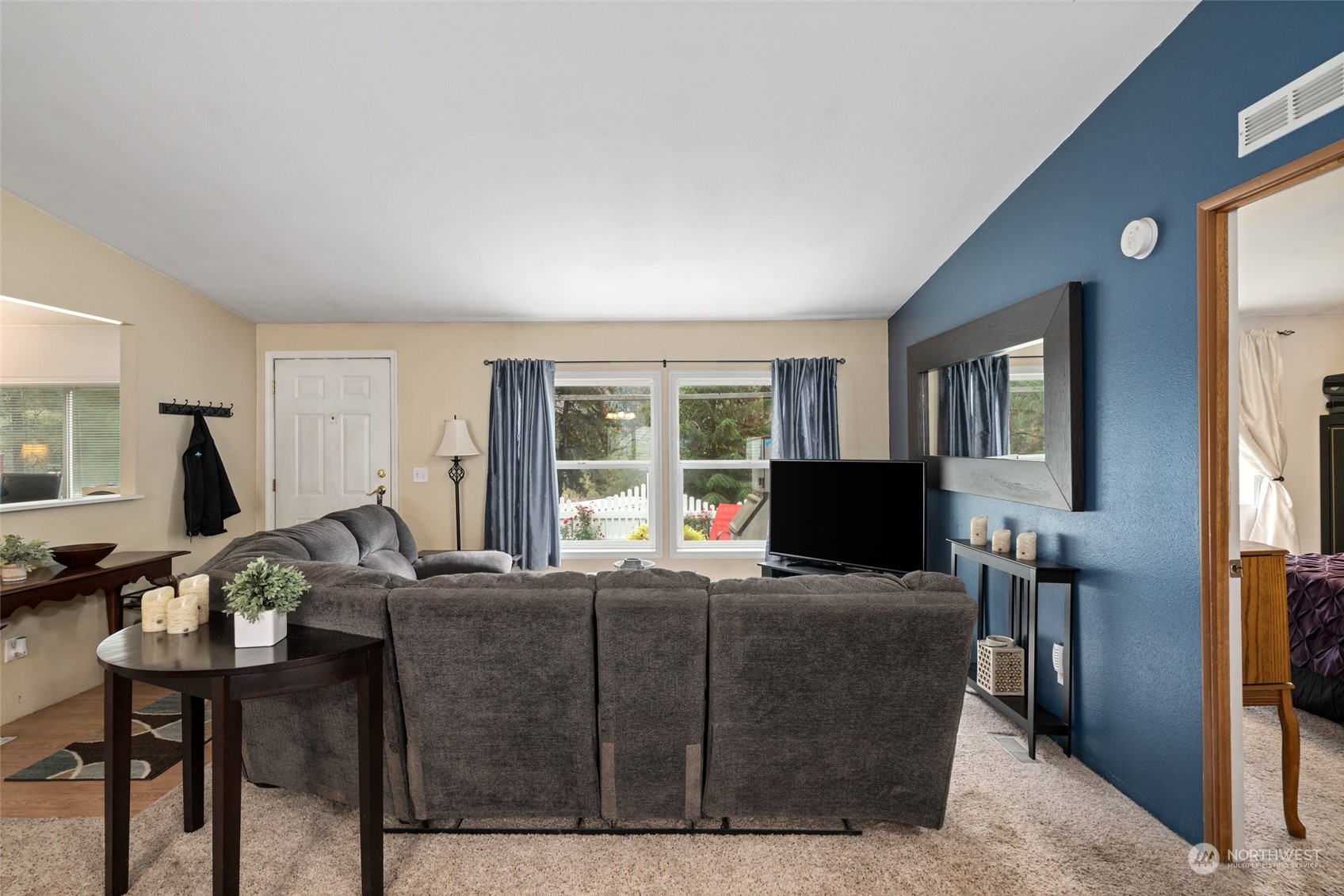 4580 Navarre Coulee Road Chelan, WA 98816 - Photo 11 of 36 Gallery Image 11