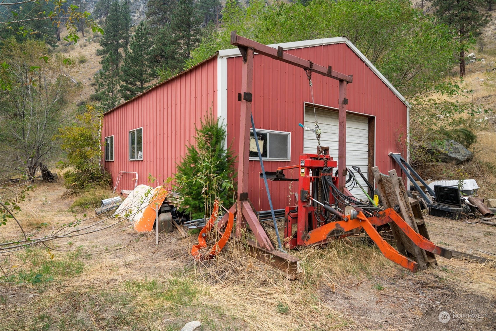 4580 Navarre Coulee Road Chelan, WA 98816 - Photo 3 of 36 Gallery Image 3