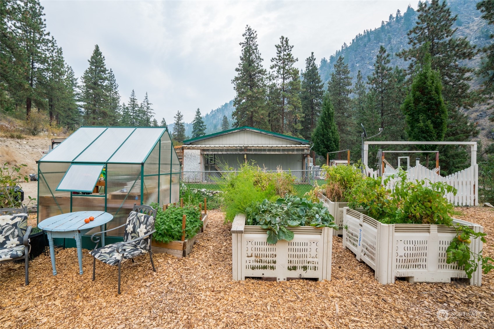 4580 Navarre Coulee Road Chelan, WA 98816 - Photo 31 of 36 Gallery Image 31
