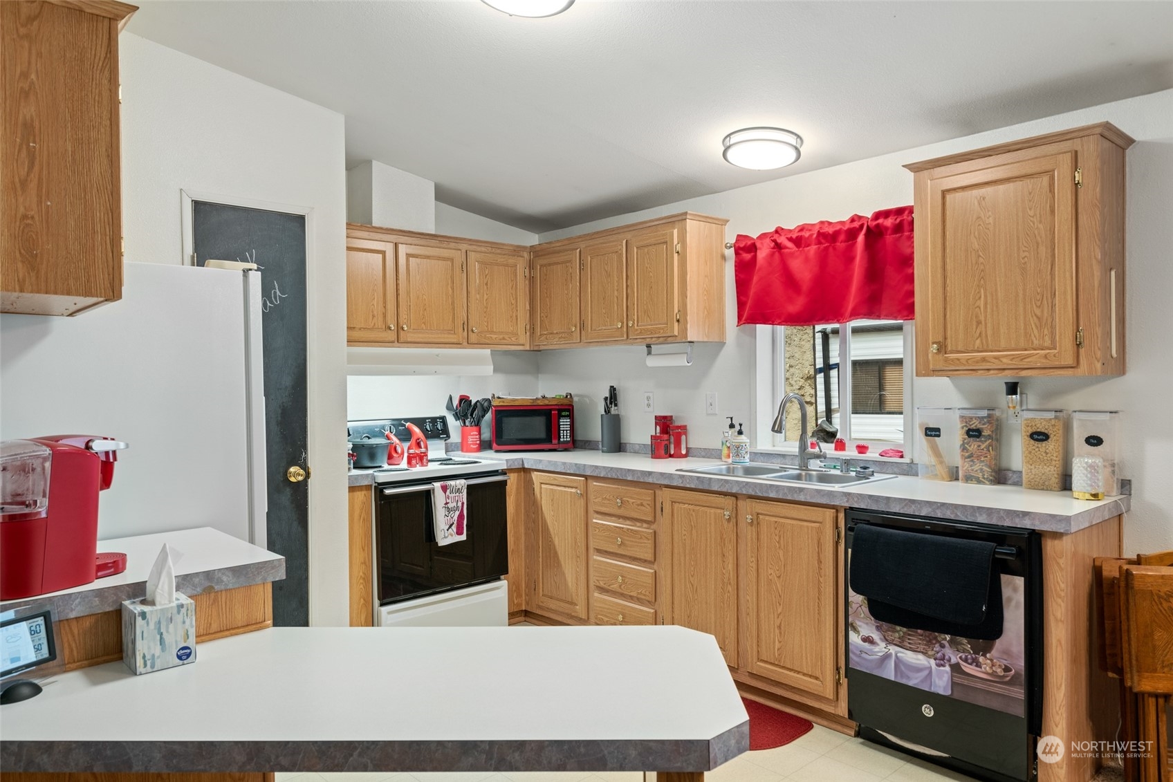4580 Navarre Coulee Road Chelan, WA 98816 - Photo 5 of 36 Gallery Image 5