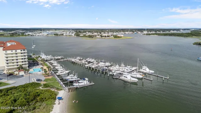 $89,900 | 100 Olde Towne Yacht Club Drive, Unit C10, Beaufort, NC 28516