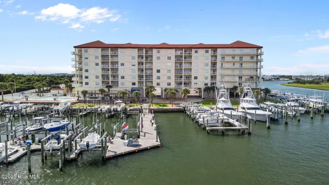 $89,900 | 100 Olde Towne Yacht Club Drive, Unit C10, Beaufort, NC 28516