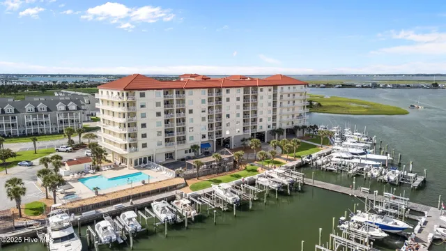 $89,900 | 100 Olde Towne Yacht Club Drive, Unit C10, Beaufort, NC 28516