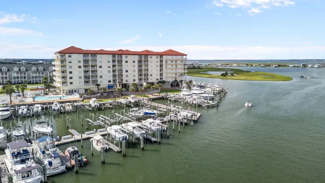 $89,900 | 100 Olde Towne Yacht Club Drive, Unit C10, Beaufort, NC 28516