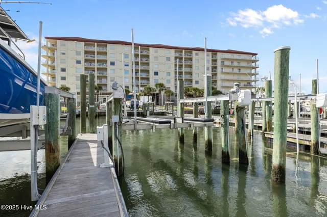 $89,900 | 100 Olde Towne Yacht Club Drive, Unit C10, Beaufort, NC 28516