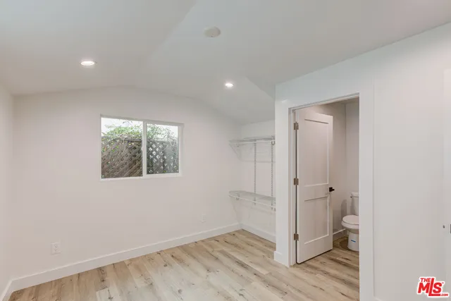 $2,675 | 11918 Rochester Avenue, Los Angeles, CA 90025