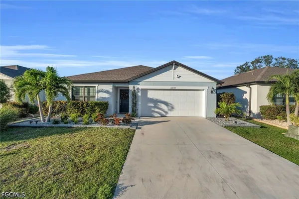 $2,500 | 10839 Marlberry Way, North Fort Myers, FL 33917