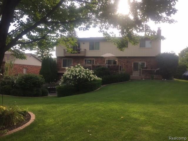 5340 Inverrary Lane Commerce Township, MI 48382 - Photo 11 of 41 IMG_2699.JPG