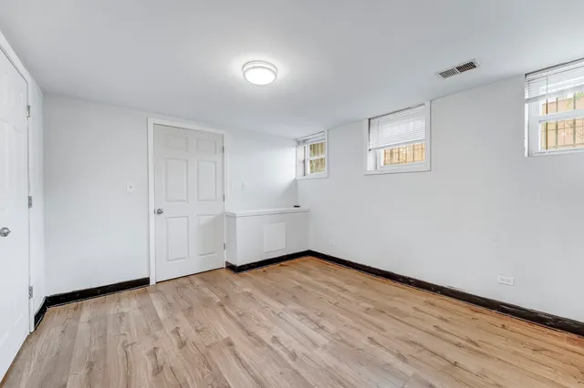 $2,900 | 1166 West Cullerton Street, Chicago, IL 60608