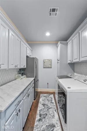 $1,099,999 | 1957 Leeward Cove, Benton, LA 71006