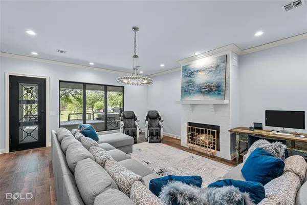 $1,099,999 | 1957 Leeward Cove, Benton, LA 71006