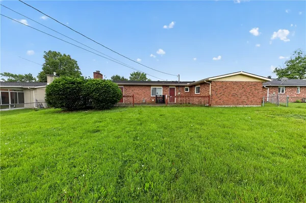 $219,900 | 312 Porter Drive, Englewood, OH 45322
