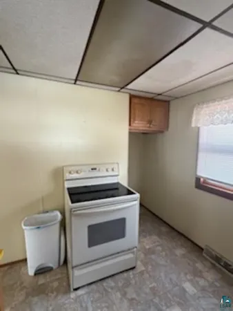$105,000 | Undisclosed Address, Scanlon, MN 55720