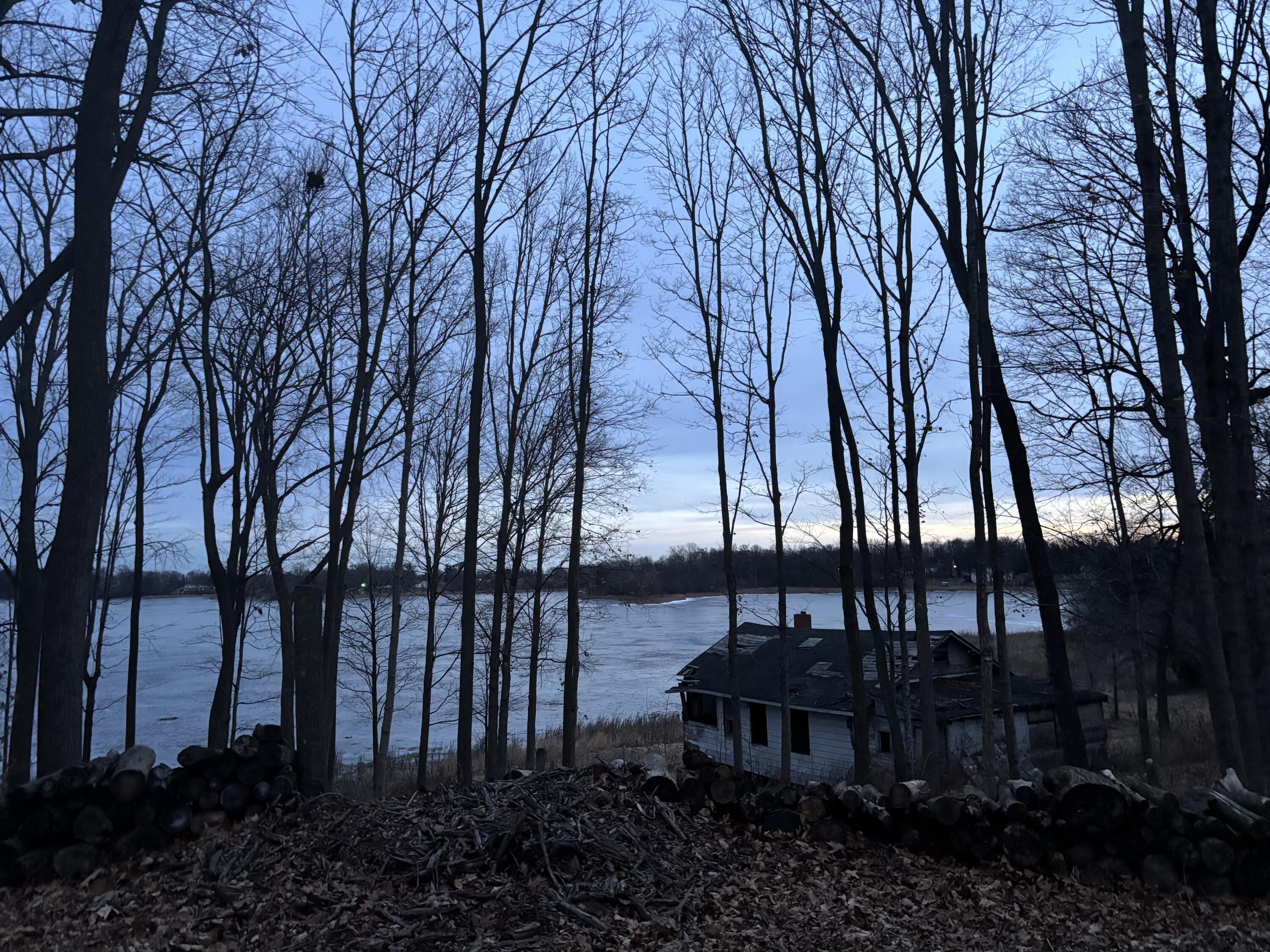 W6773 North Lakeshore Circle Sugar Creek, WI 53121 - Photo 31 of 36 Lake views