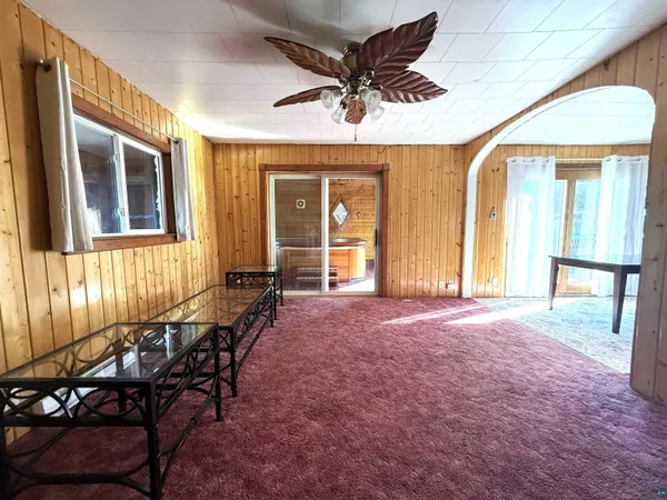 $184,900 | 954 East Camp Street, Ely, MN 55731