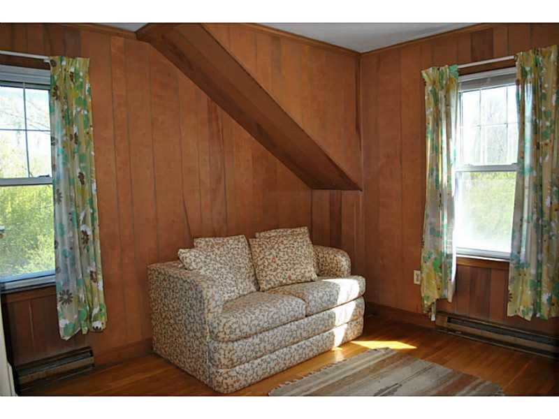 30 Ridge Road Newport, RI 02840 - Photo 8 of 12 Bedroom.