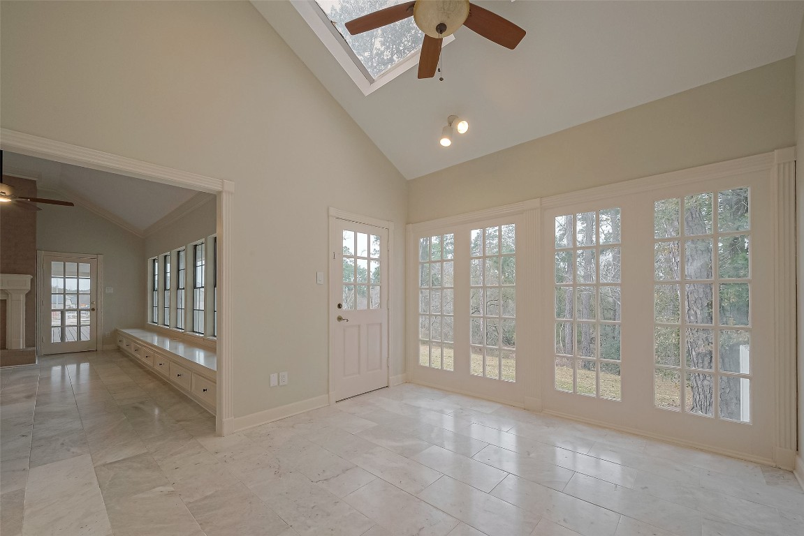 27165 Kestrel Trail Magnolia, TX 77354 - Photo 14 of 50 Breakfast area