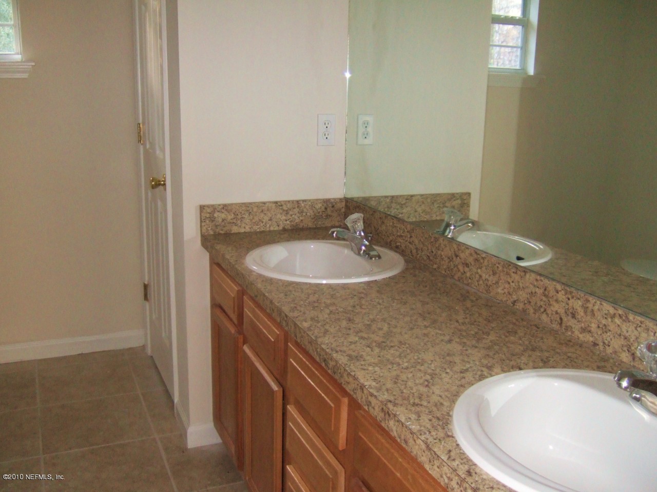 6780 Altama Road Jacksonville, FL 32216 - Photo 8 of 15 Master Bath