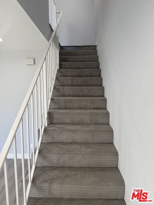 7639 Kester Avenue, Unit 1 Van Nuys, CA 91405 - Photo 13 of 21 a view of entryway