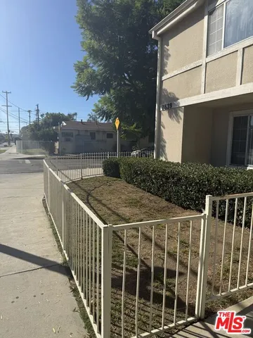 $3,600 | 7639 Kester Avenue, Unit 1, Van Nuys, CA 91405