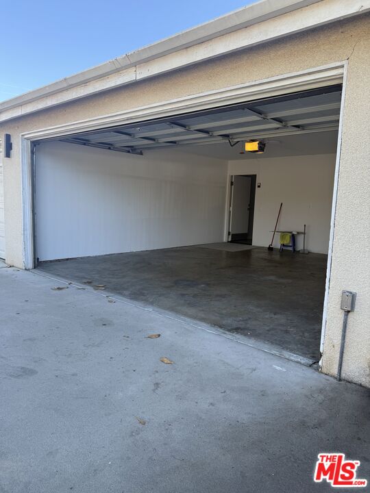 7639 Kester Avenue, Unit 1 Van Nuys, CA 91405 - Photo 21 of 21 a view of empty room